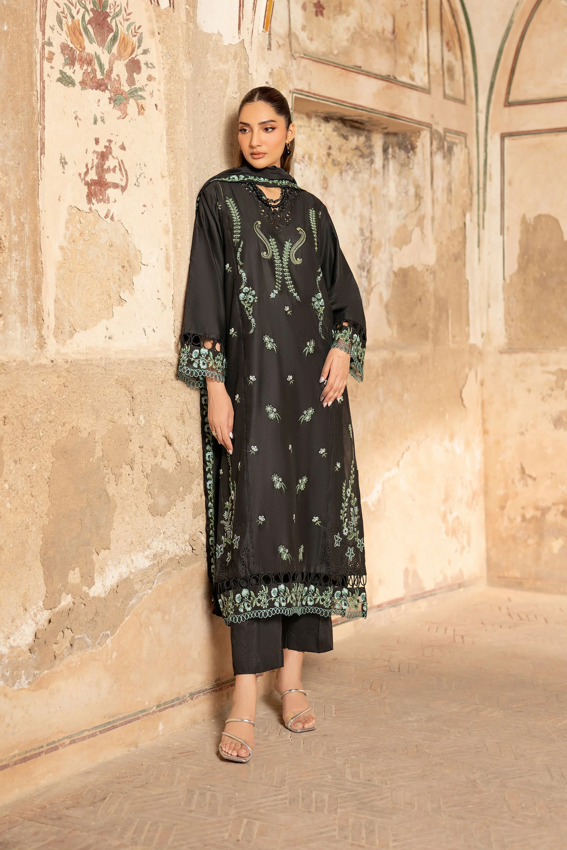 Tehzeeb - Image 5