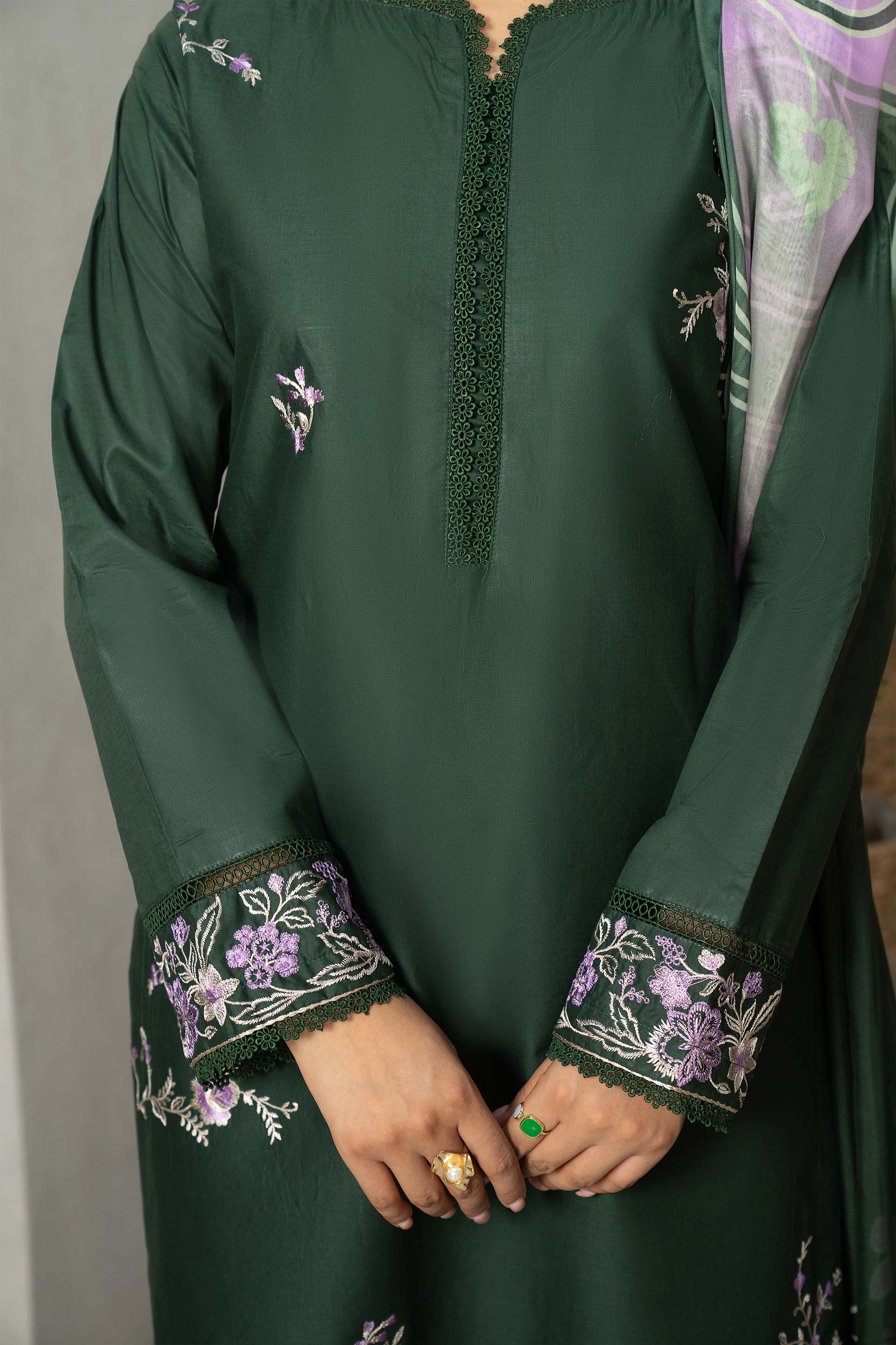 Amya - Image 6