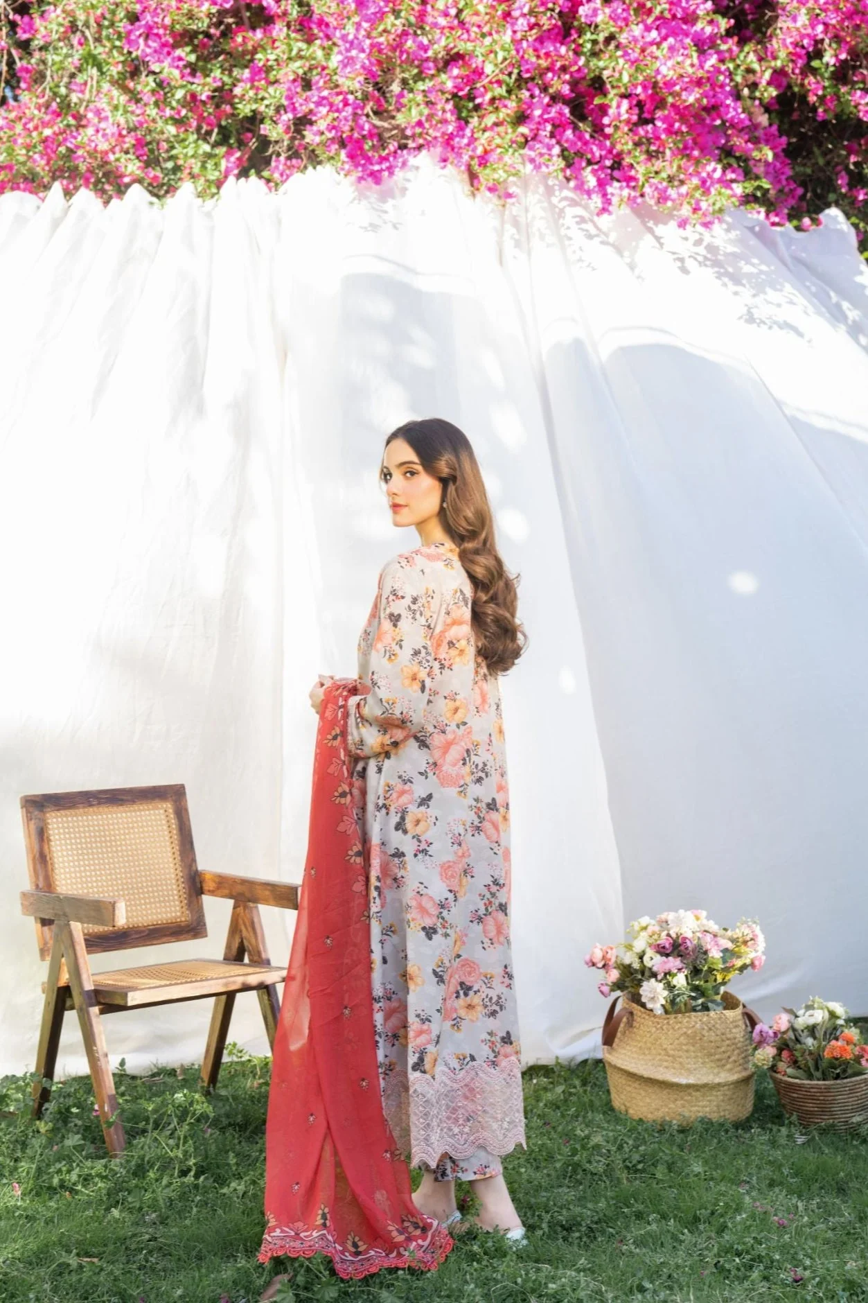 Blooming - Image 6