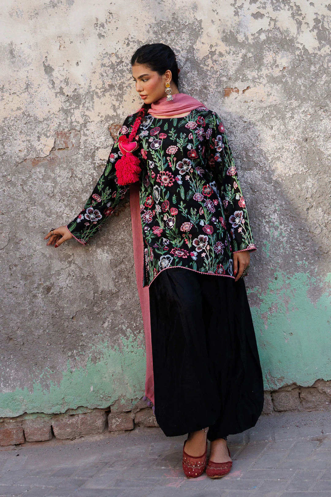 CHAMELI - Image 4