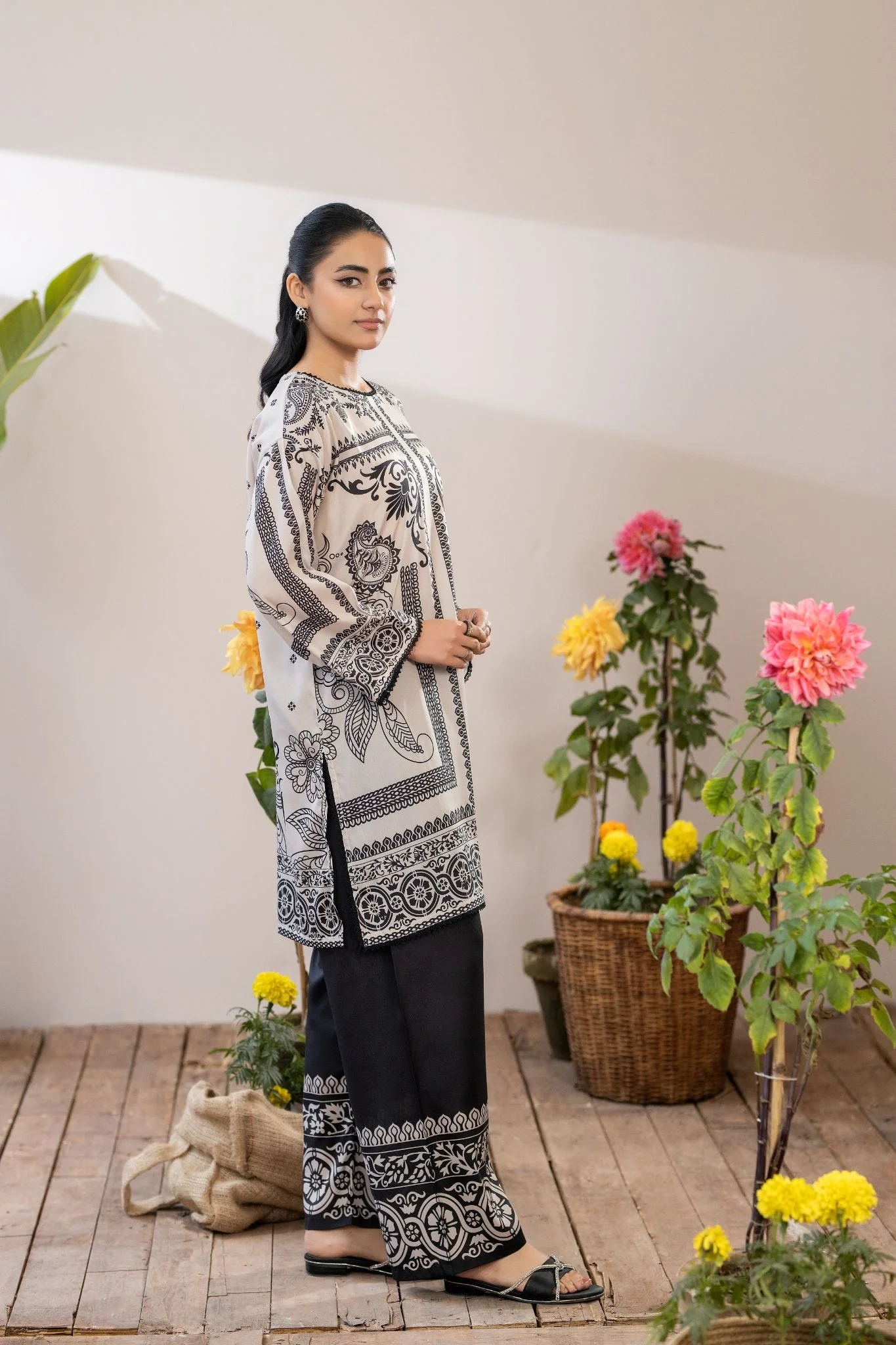 Drape - Image 2