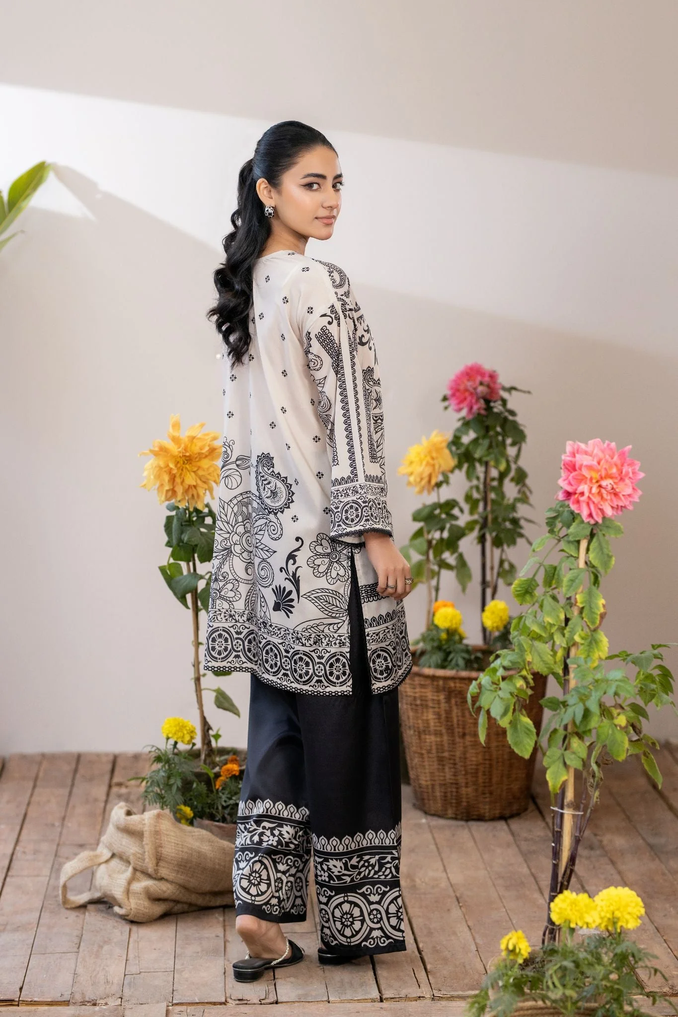 Drape - Image 9