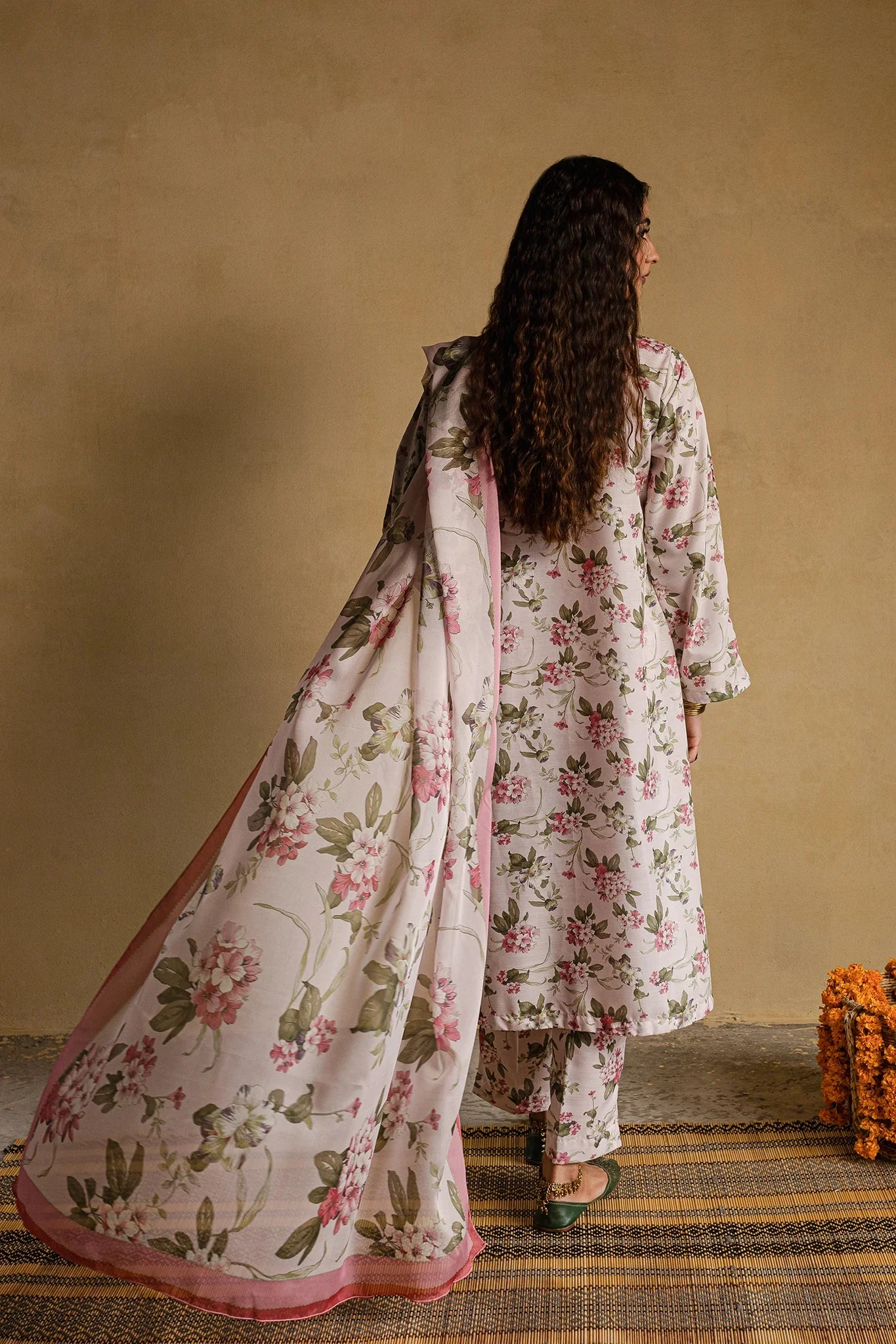 Farah - Image 7