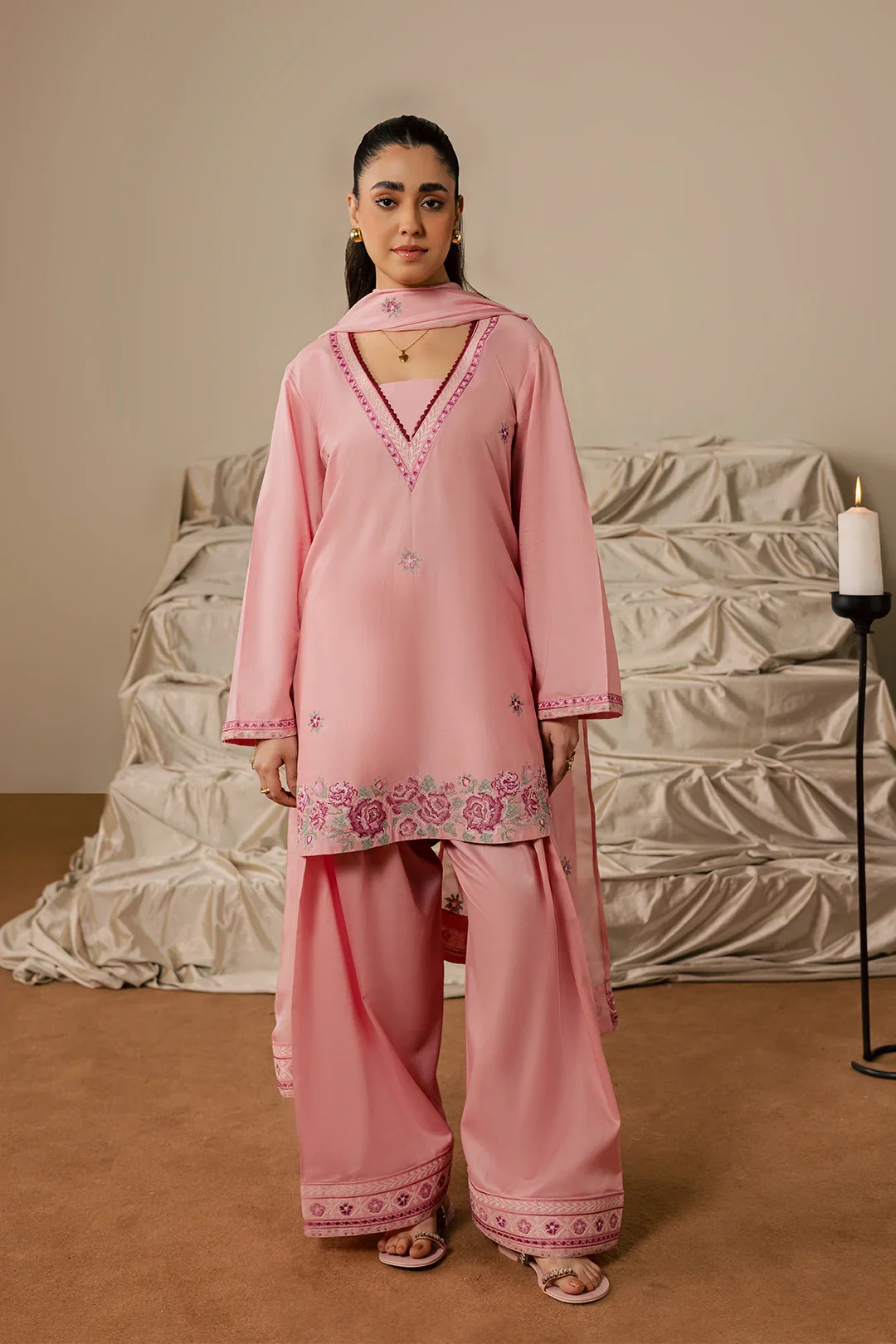 Gulrukh - Image 2