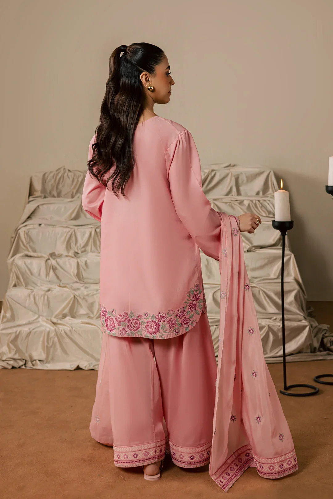 Gulrukh - Image 4