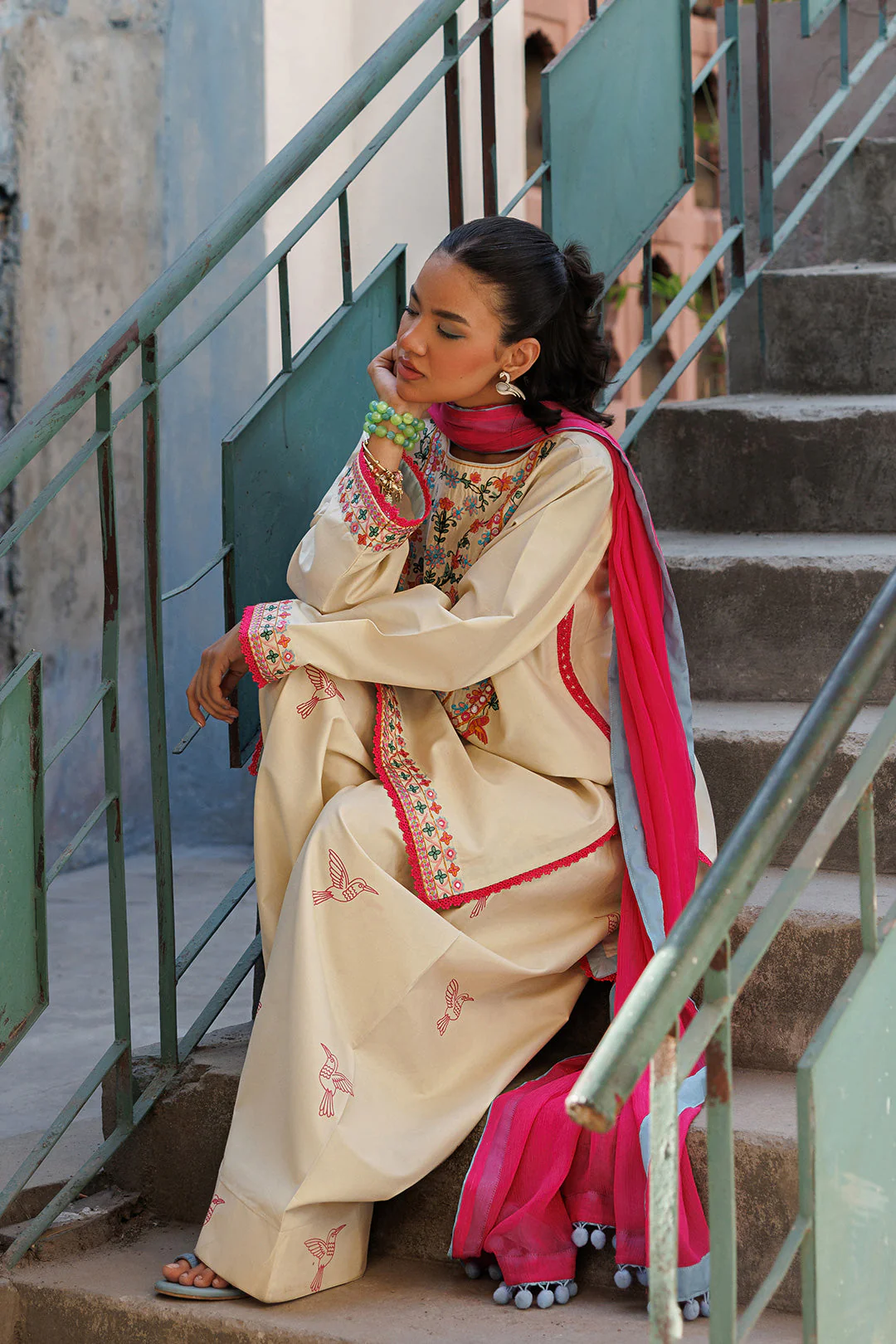 KHUMARI - Image 4