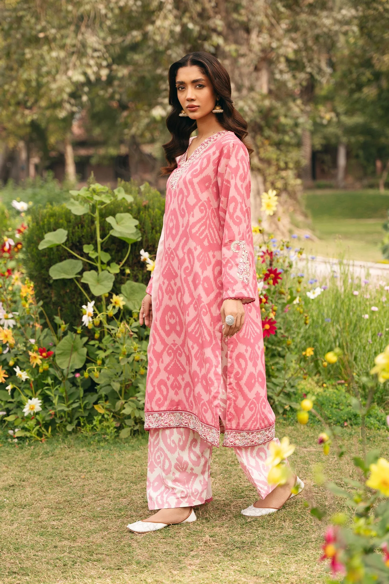 Peony - Image 7