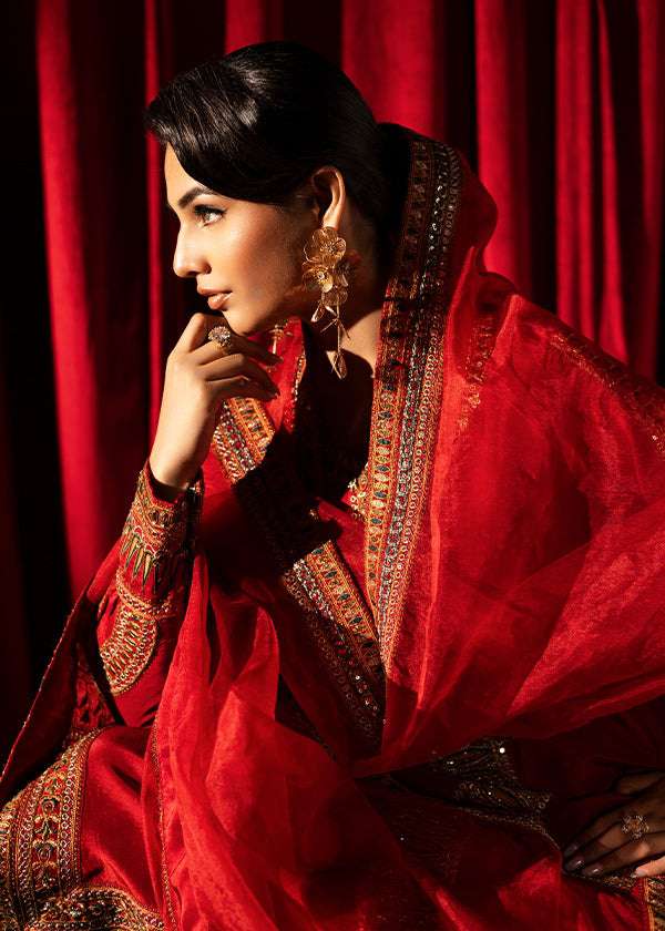 Red - SCARLET - Image 11